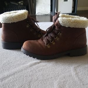 Hiking boots women 8.5